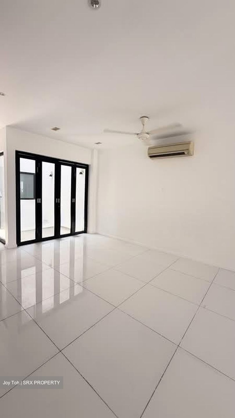 Joo Chiat Terrace (D15), Terrace #609557821